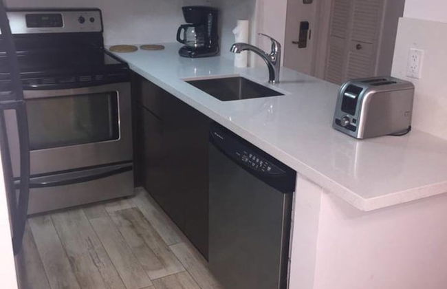 Best Deal 2BR Modern Beachfront Ocean Drive Wifi - Foto 11