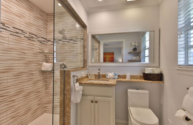 Tradewinds Beach Resort - Foto 52