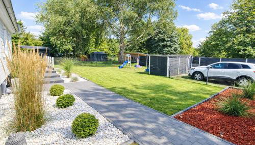 Ferienhaus Seeoase - 70qm - Kamin -Terrassen - Parkplatz - Badestelle fußläufig - Photo 4, Garden, Garden view