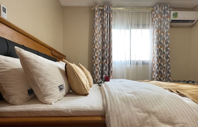 JPN SQUARE Douala - Foto 39