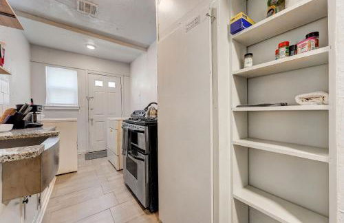 2BR Apt 9 min to Myriad Gardens #31 - Photo 12