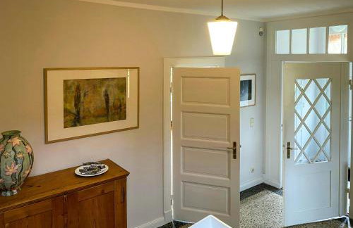 Stylish Apartment In A Historic Country House - Photo 24
