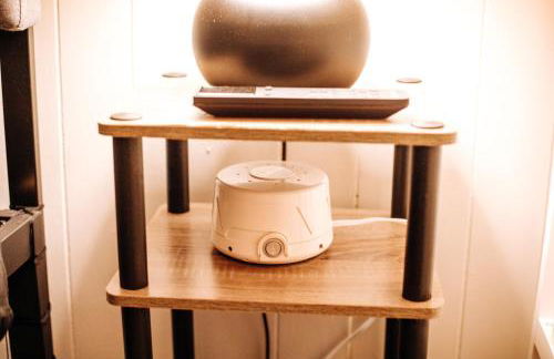 Giggling Creek Cottage - BedJet! King Sized! Gazebo, 45 Acres, Arcades, Nintendo, more - Photo 33