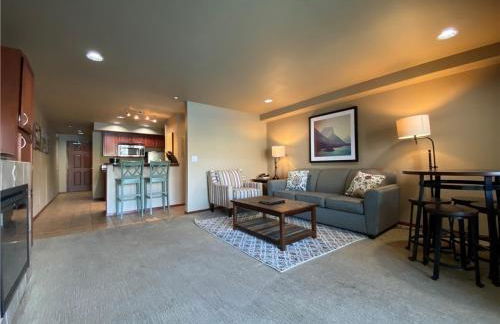 Grandview Lake Chelan- Waterfront View, Pool, Hot tub, Golf, 1 Min To Downtown - Foto 12