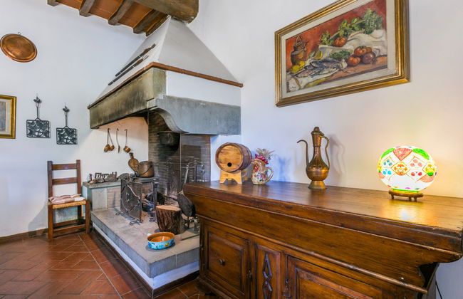 5 bedroom House in Pontassieve with garden and terrace - Photo 10