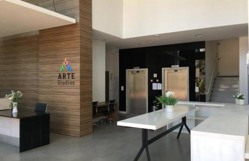 Flat Moderno no Arte Studios próximo a Farmasi Arena, Estúdios Globo, praias e Riocentro - Foto 16