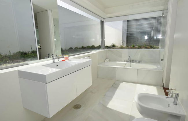 Morden Archictectural Villa In Lisbon - Foto 24