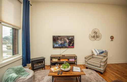 Cooper Corner -OldCity-SelfCheckIn- - Foto 5