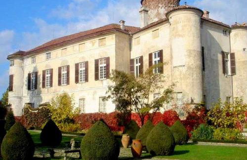 A Castle Stay in Wine Country - Foto 9