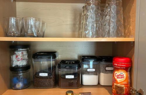 The Lawrencian Loft -2BD king & Queen beds, 2 BA - Foto 46