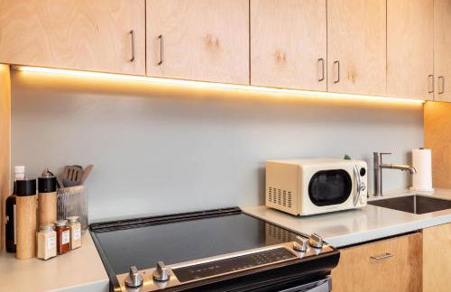 Spacious World Cup Loft - Prime Location - Foto 17