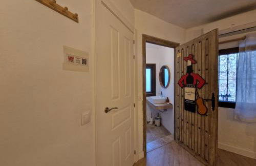 Habitación amplia y tranquila con baño privado en piso compartido - Photo 72