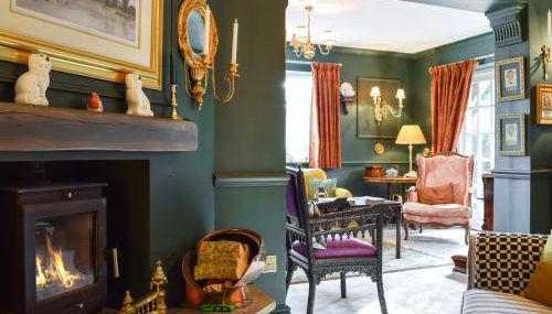 Russell Cottage - Photo 3