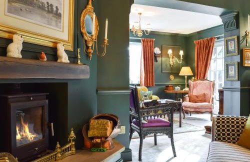 Russell Cottage - Photo 3