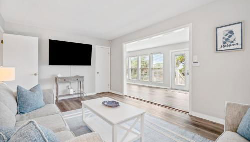 Spacious Audubon Home in Colony Cove w Water Views - Foto 3