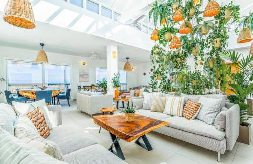 Boutique Beach Villa by Lanzarote Retreats - Private Pool - 1 min walk to Sea Pool - Photo 57