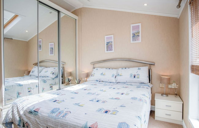 Manor 5 Lodge - 2 Bedroom Lodge - Pendine - Foto 9