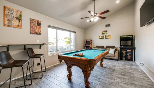 Pool, Putting Green and Games Chandler Home! - Foto 4