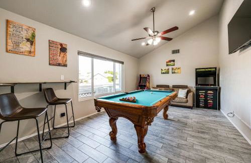 Pool, Putting Green and Games Chandler Home! - Foto 4