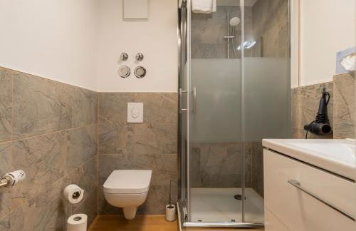 Modernes Studio Apartment Berlin Mitte 37m2 - U-Bahn Leopoldplatz by Rooms Berlin - Foto 21