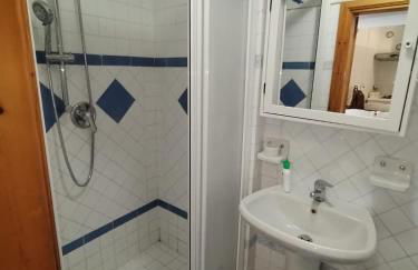 Ischia Ponte Romantic Apartment in the Historical Center and Near the sea - Photo 32