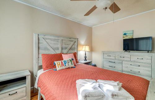 7 Mi to Neuse River! Family Home with Poolside Oasis - Foto 12