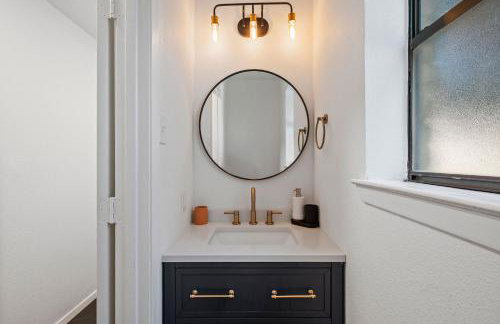 Garland Treehouse Villa: Patio Feasts & Creekside by Vacation Your way - Foto 25