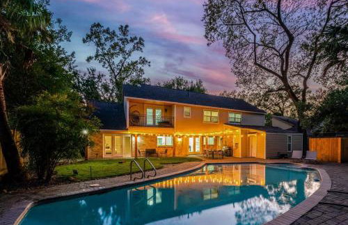 Bright and Spacious Home for w Pool -over 30 Nights- - Foto 53