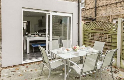 Elegant 5 bed house with parking- Photo ID Required - Foto 26