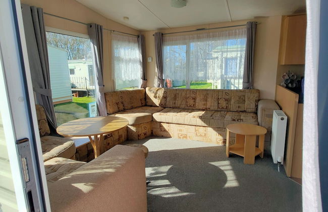 Immaculate 2 Bedroom Caravan in Ingoldmells, - Foto 8