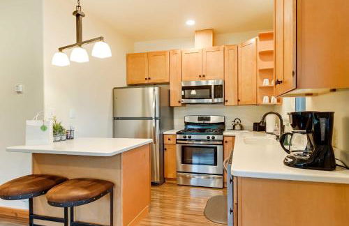 Fishermans Cabin in Soldotna Near Kenai River! - Photo 2