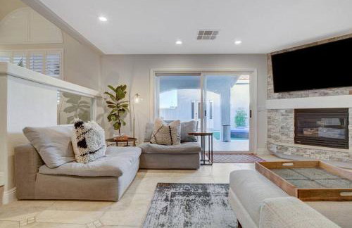 Beautiful 5BR w/King Beds, Pool & Hot Tub, Games - Photo 31