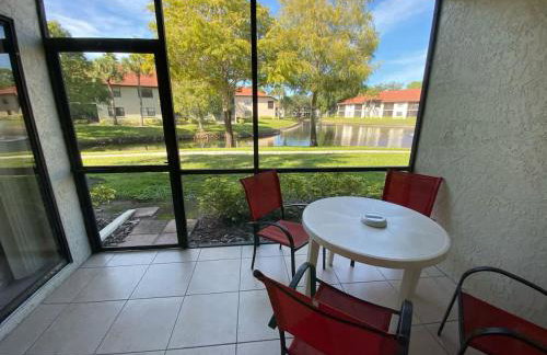 4330 Shorewalk lakeview condo close to IMG and Beach - Foto 14