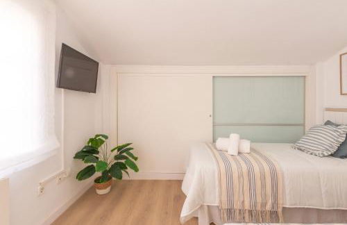 Arena Marina - Pool and relaxation near the airport - Foto 48