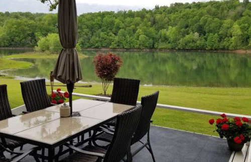 Lakehouse has Spectacular View plus Easy Access! - Foto 35