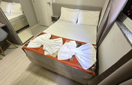 4- Studio para casal. Ótima Localização - Foto 5