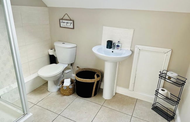 Beighton Hubs - Stay Angels - Photo 24