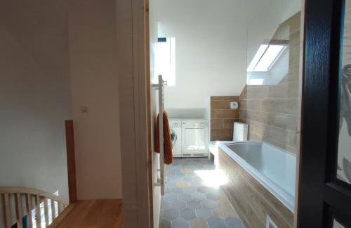 Ancienne école proche du Puy du Fou - Photo 10