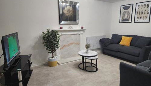 My Holiday Home -2 Bed House-Free Parking - Foto 5