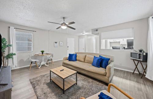 Cozy Modern Oasis near UT - Photo 14