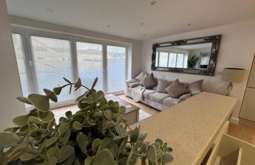 2bed Ground Floor flat + garden - Foto 7