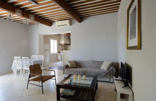 La Petite Maison - Mas des Sous Bois - Foto 3