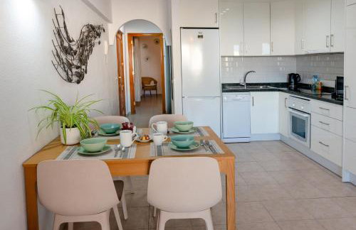 La Caleta Ocean Front Apartment with Sea View & Terrace - Foto 13