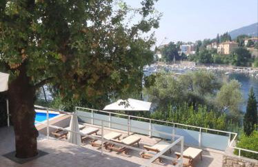 Apartmani Kadmen - Photo 37