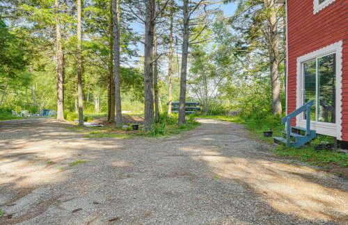 Quiet and Remote Cottage on Panther Pond! - Foto 27