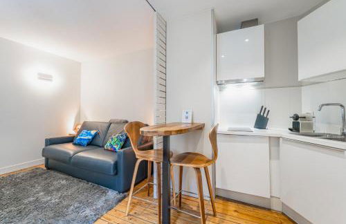 Magnifiques et lumineux Appartement de charme aux Quinconces ideal pour 4 ou 6 personnes - Foto 47