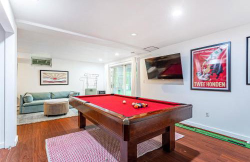 Riverfront Retreat Hot Tub, Firepit & Pool Table - Photo 2