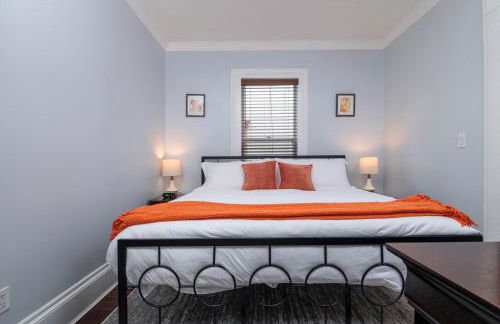 Fully-stocked Kitchen, AC, WiFi, WD, Near Baseball and Downtown - Foto 24