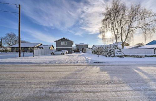 Bright La Conner Getaway with Mountain Views! - Foto 24