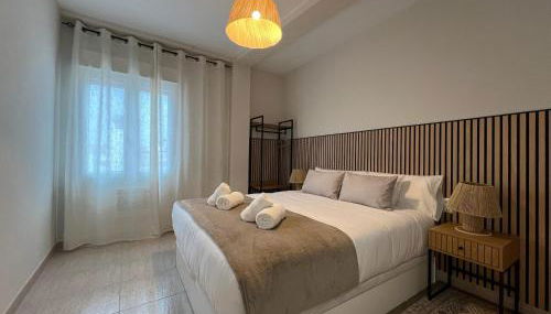 La Carmela - Casco Histórico con PARKING privado y vistas - Foto 1, wardrobe